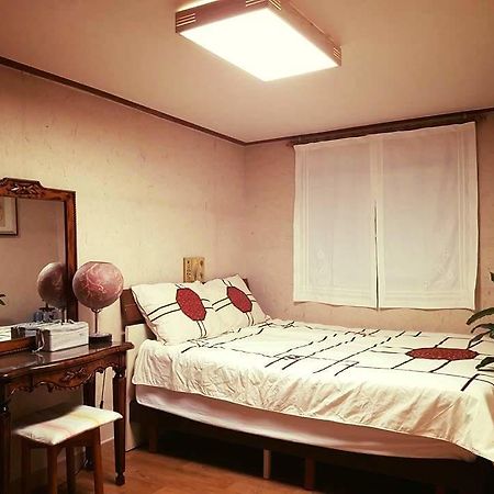 Lydia Craft Guesthouse Сеул Екстериор снимка