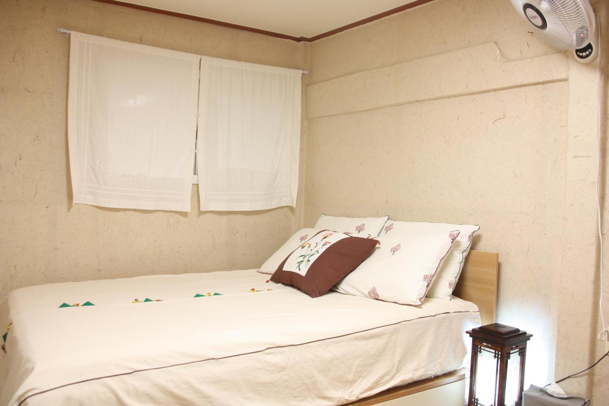 Lydia Craft Guesthouse Сеул Екстериор снимка